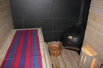 Фото номера Коттедж с сауной (Kontu) Дома для отпуска Accommodation and Fishing Vonkale г. Ээнекоски 3